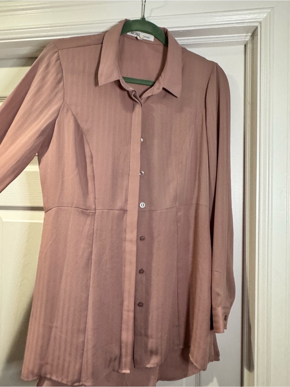 BCBGeneration Dusty Rose Button-Front Tunic Blouse